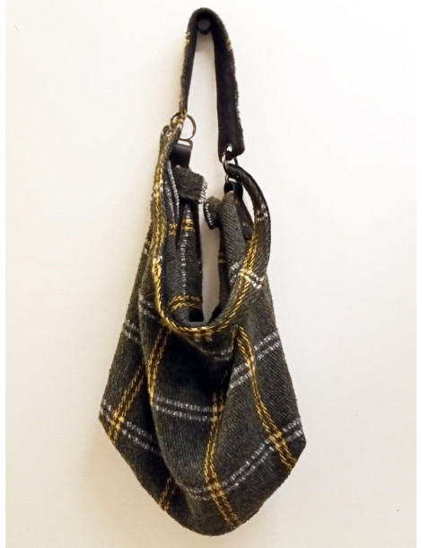 Bolso shopper de doble asa en tejido estampado cuadros